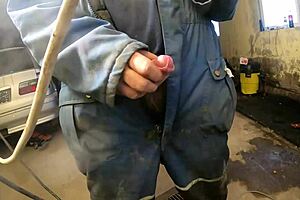 Bold Cumshot Erupts Powerfully