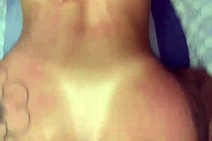 a famosinha da internet dando gostoso pro bradock ate nao aguentar mais