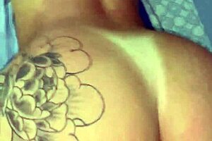 a famosinha da internet dando gostoso pro bradock ate nao aguentar mais