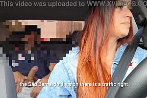 motorista de app pega passageiro se masturbando por trás e deu pra ele no carro