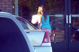 Sweet Dreams, Housewife!