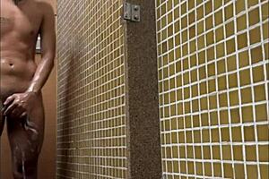 Spying in the shower lockerroom with big cocks!