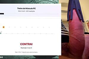 Wow, this muscular guy's 19 cm cock lasts hours during workout handjob session