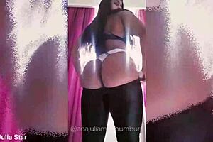 Come Meet Me, Ana Julia Pornstar, with Wet Big Tits!