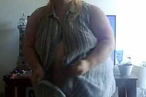 Ocean deep dance fun stripping with big tits and ass.