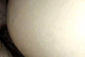 Does mami open for the super endowed young man?