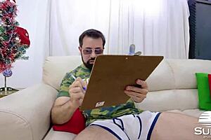 I was a good boy this year, and brazilian mummy claus came to reward me.