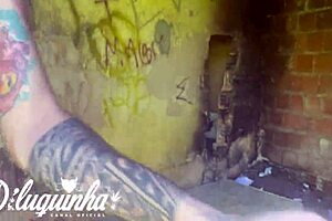 i fucked the naughty woman in public, we almost got caught by homeless peeps