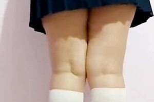 hey, i convinced this mexican colegiala to hook up after partying 😏 we ended up fucking hard and i filled her wet pussy with cum in real homemade action 🔥