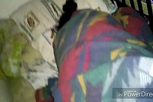 Oiled Latina Booty Shines In High Definition