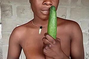 that cucumber in my pussy made me scream 😩