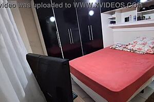 Corno Chama Amigo E O Deixa Ver Sua Esposa E Participa Do Sexo!