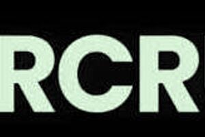 virgin teen 18+s pussy throbs for step dads knob