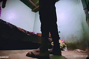 Amateur Shows Small Waist, Miniskirt, And Tight Asshole.