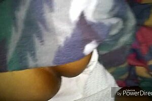 Oiled Latina Booty Shines In High Definition