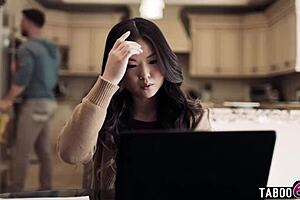 Asian Teen 18+ Lulu Chu Hears Milf Slimthick Vic Fuck Roommate Seth Gamble!