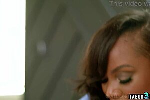 Arab bbw milf massaged and licked by ebony lesbian