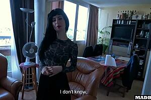 a french goth girl loves anal fucking all day?