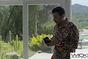 my gf helped, so i fuked her hard