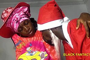 Pretty Ebony Pussy Squirting