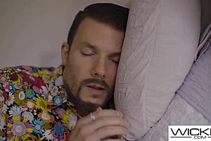 my gf helped, so i fuked her hard