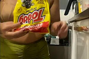 Feeding Husband Well So He Eats Dessert Me!