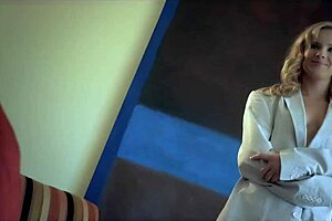 jillian janson intensely shakes ass during anal fisting and blowjob