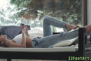 Petite Babe Feet Cumshot High Definition