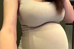 My Stepmom Shows Elastic Ass and Big Milky Tits