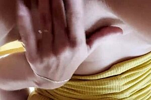 Hey, beautiful Latina masturbating with dildo for her boyfriend! 😍