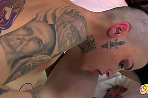 Two Amazing Goth Lesbians Fingering