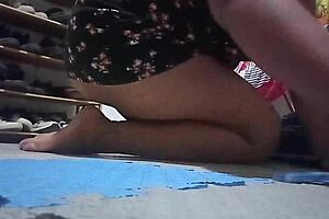 mama chubby bbw cleans the room