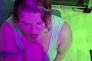 intense blowjob cum on bbw tits