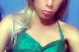 Realfemboi en estos momentos d�ndola toda