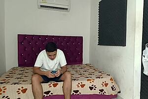 mi hermanastro me folla mejor que mi novio, no resisto su polla en mi coño