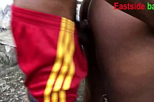 creampie pussy is very sweet to fucked outdoor raw