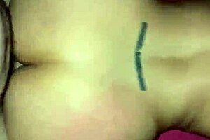 Latina milf bent over taking those back shots, big ass bouncing! 🍑🔥