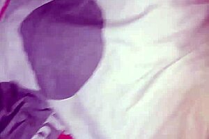 Hot guy fucks cute minina in missionary position outdoors with wet spreading action