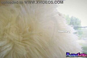 Bombastic gambler blondie jessa rhodes reveals her big boobs and hot pussy