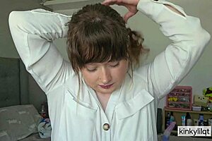 Kinky Lil Qts Cums in Prison Style CNC