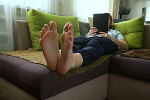 Sexy teen 18+ amateur shows off her bare soles foot fetish