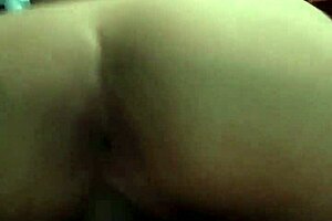 Que rica mamada me pone mi vecina latina con tetas naturales!