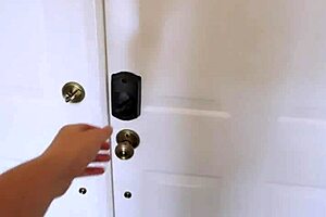 Surprisingly, My Yoga Instructor Broke Up And Fucked Me - Lexis Star