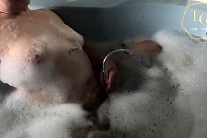 Chubby Lexie Grants Anal Assfucking in Bathroom