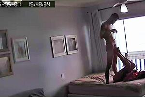 Coloquei Uma Câmera Escondida E Gravei Nossa Brincadeira