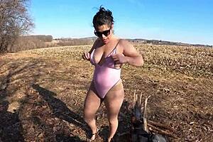 wanna see my thong leotard over pantyhose?