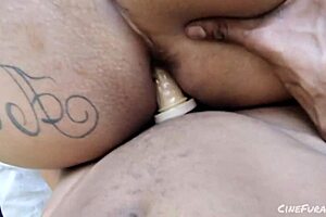 fudendo o cu da bbw gostosa - sexo anal amador 😈