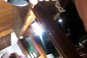 Marombado arrebenta buceta da loirinha no carnaval da paty bumbum na frente de todo mundo tesao pateu forte fudemos no meio do salao melisa alecxander