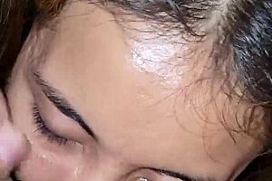 me vengo es su boca, contrasting cumshots in oral pleasure