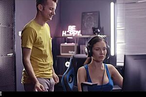 Gamer Girl Gets Banged After Time Freeze - Pussy Creampie And Cum In Mouth